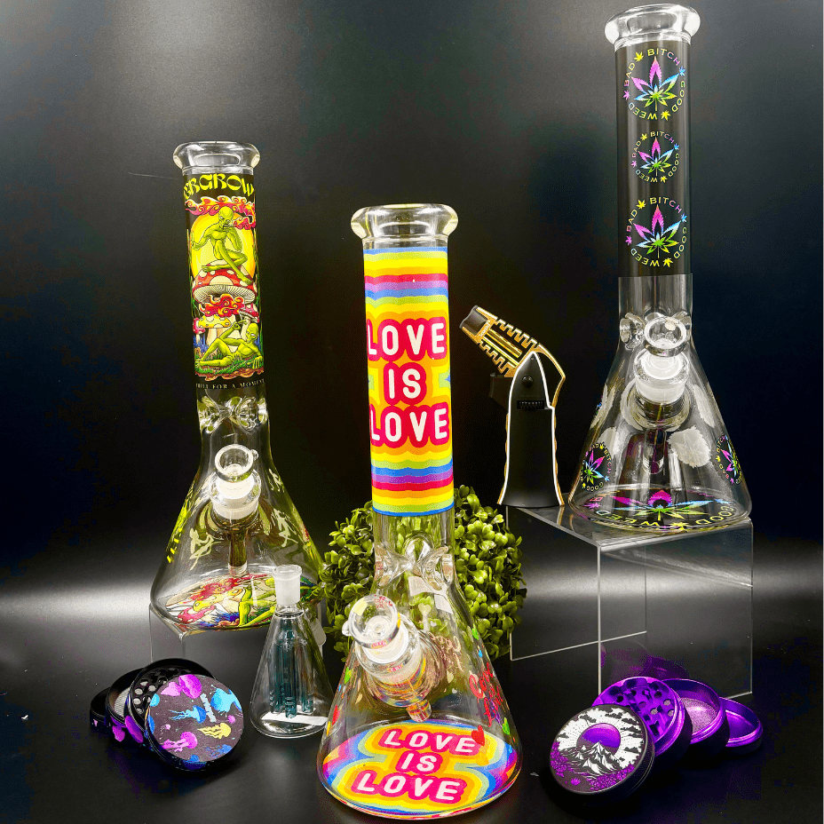 Retro 7mm Exclusive Licensed Beaker 14" Morden Vape SuperStore and Cannabis Manitoba Canada