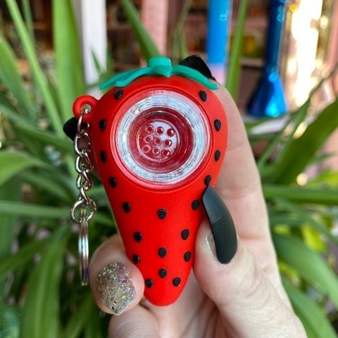 LIT Silicone 2.75" Strawberry Hand Pipe & Keychain Morden Vape SuperStore and Cannabis Manitoba Canada